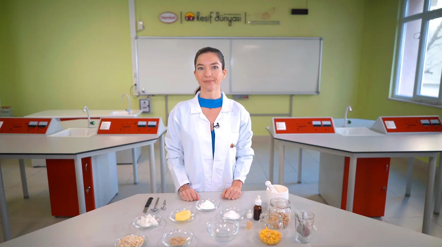 Keşif Dünyası, Eğitici Deney Videolarıyla Şimdi Çocukların Ekranlarında!